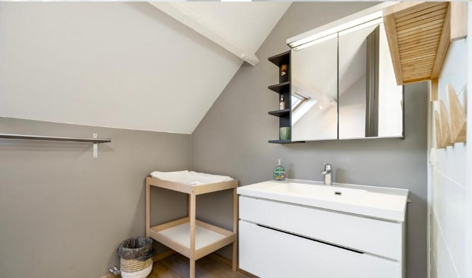 Cosy Beachhouse Within Walking Distance Of The Sea Villa De Haan Exterior photo